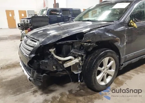 2013 Subaru Outback 2.5I Limited z USA, uszkodzony, nr VIN 4S4BRCKC6D3265416